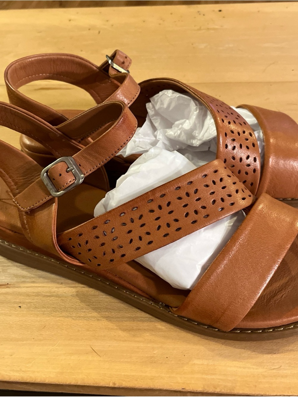 NEW Miz Mooz Women Sz 11 Leather Adjustable Low Wedge Sandals Brown Hazel Brandy - Picture 5 of 6
